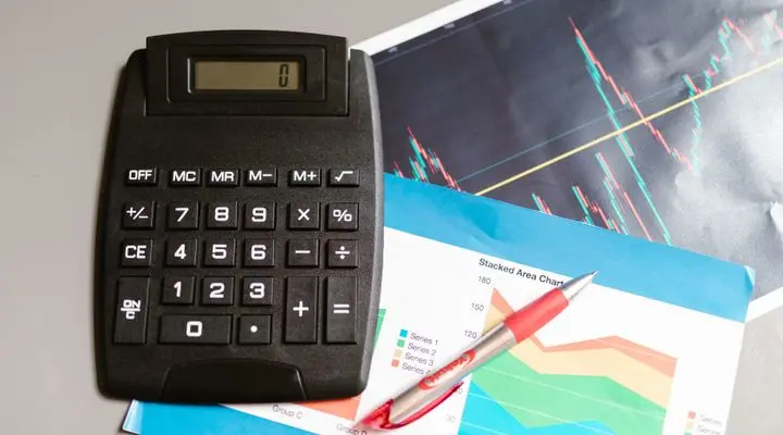Financial planning desk for an established Amazon performance program